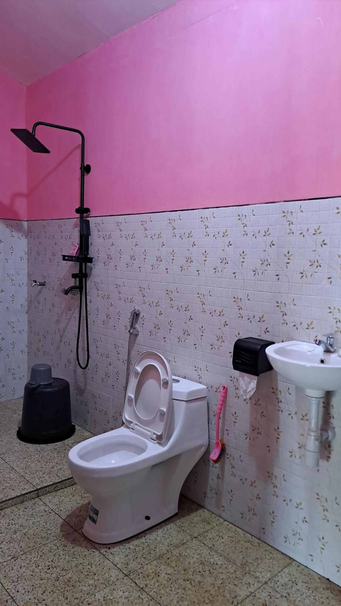 Berliant Homestay Jambu  Exterior foto