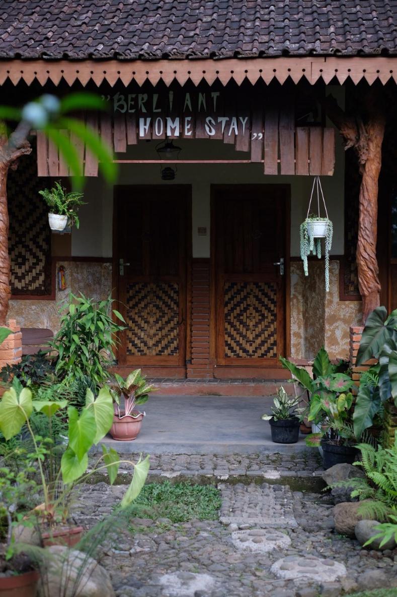 Berliant Homestay Jambu  Exterior foto